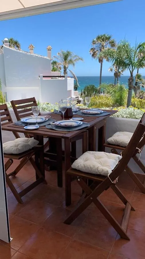 Espectacular Apartamento Primera Linea De Playa - Golf Estepona